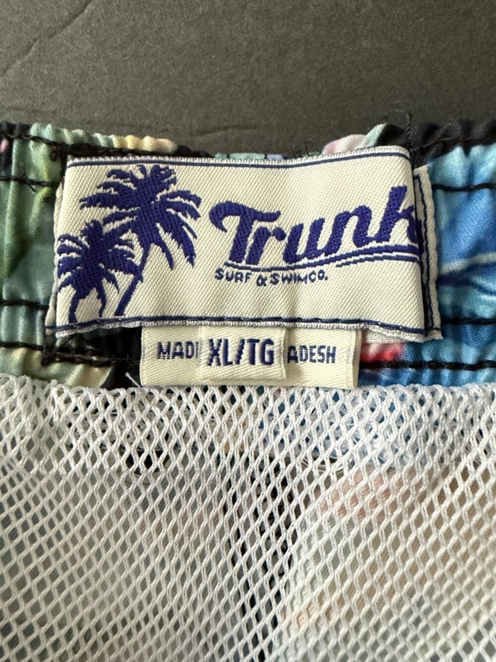 TRUNKS Mens Tropical Floral Print Swim Board Shorts Mesh Lining Elastic Waist XL - Picture 4 of 10